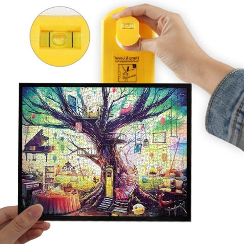 Popular Hang Level Makes Picture Hanging Easy Hang Level Picture Hanging Tool 
