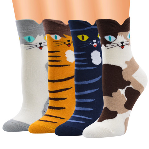 4pairs Medium tube three-dimensional cat socks