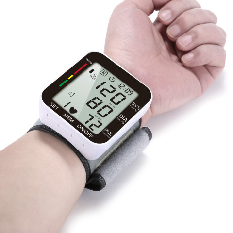 Wrist type blood pressure meter
